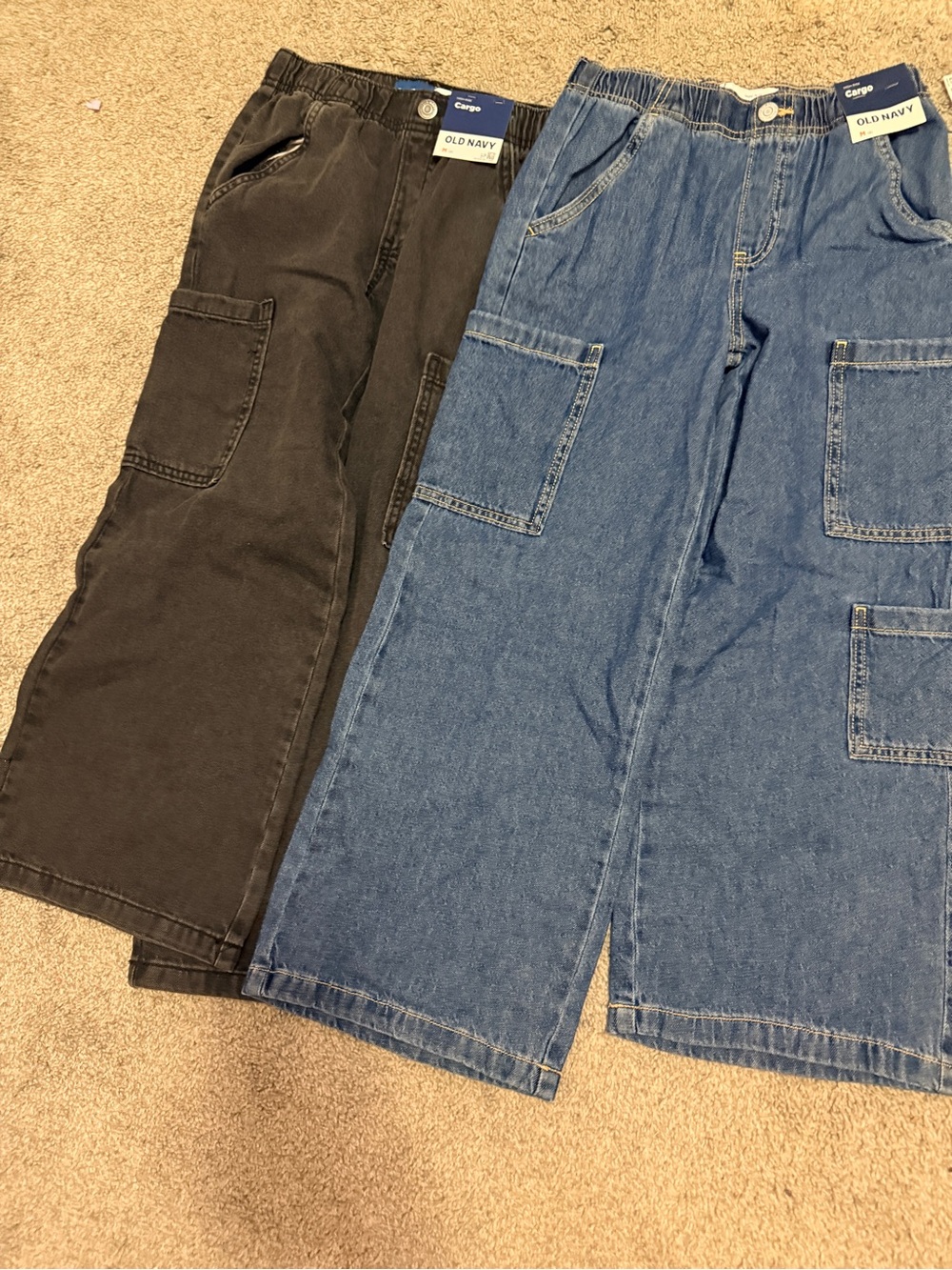 Girls size 8-Old Navy Cargo Wide-Leg Jeans - Black & Medium Blue